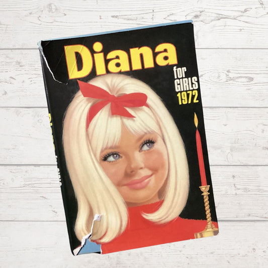 Vintage Diana Annual 1972, full of fiction, fashion, fun and nostalgia. Great gift idea