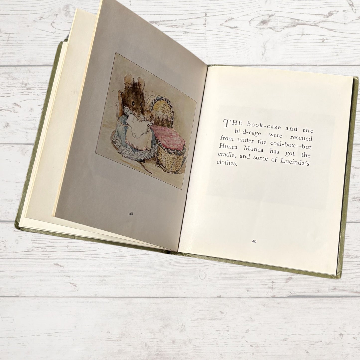 The Tale of Two Bad Mice. Vintage Beatrix Potter book. 1987 edition