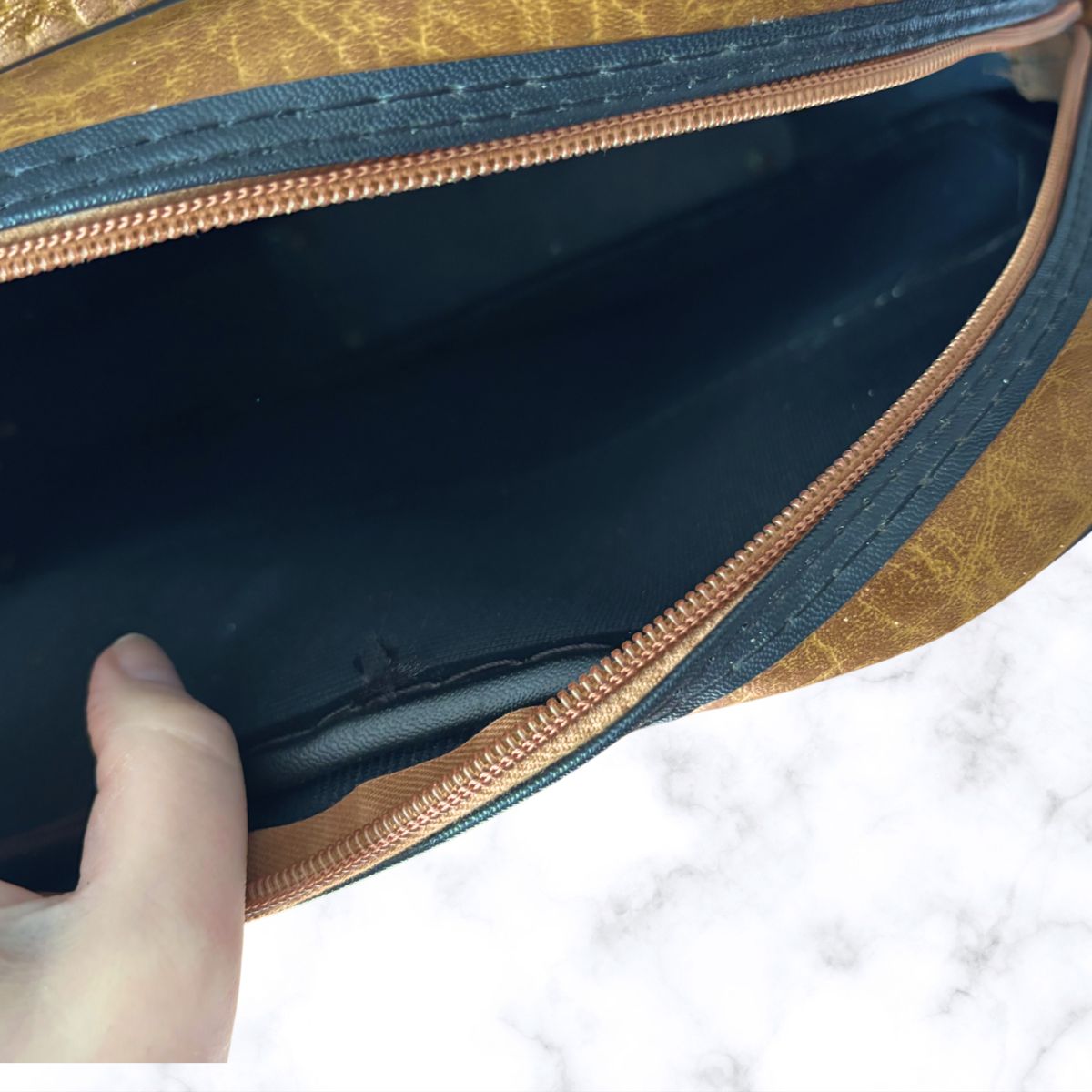 Vintage AA Unisex Travel Holdall/ Cabin Bag with Multiple Compartments