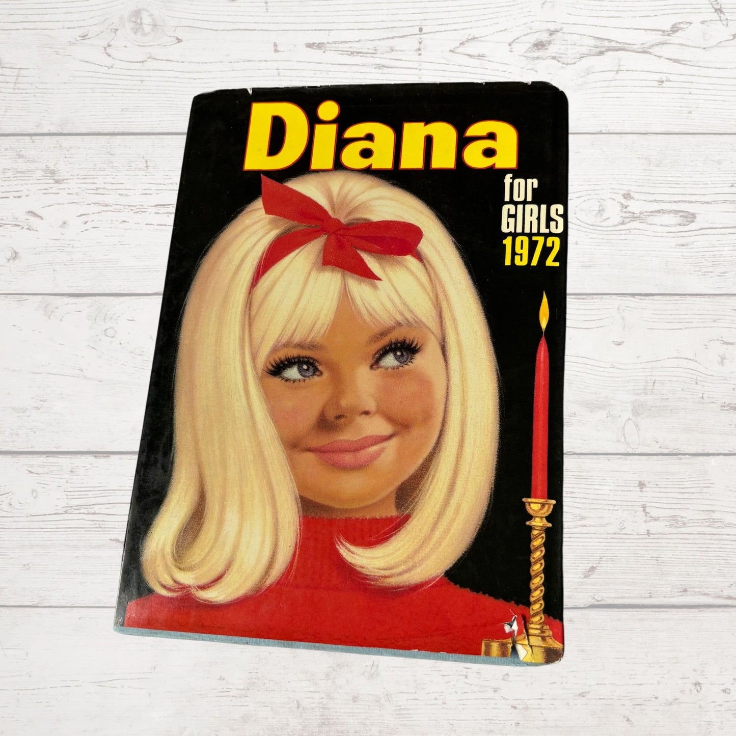 Vintage Diana Annual 1972, full of fiction, fashion, fun and nostalgia. Great gift idea