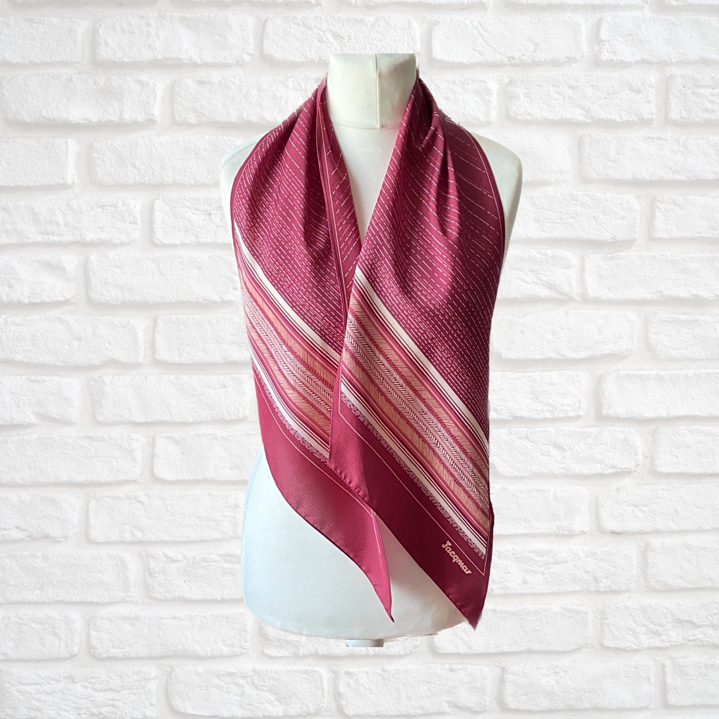 Long Purple and Pink Vintage Jacqmar scarf. Great gift idea