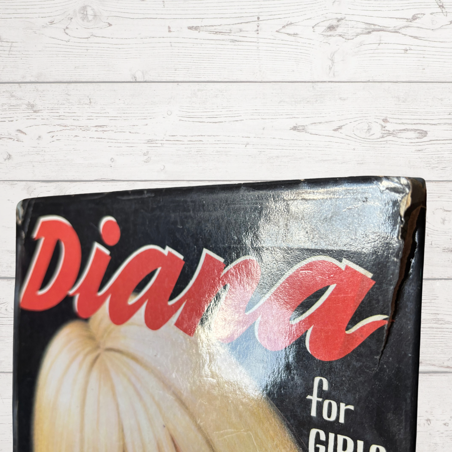 Vintage Diana Annual 1970, full of fiction, fashion, fun and nostalgia. Great gift idea