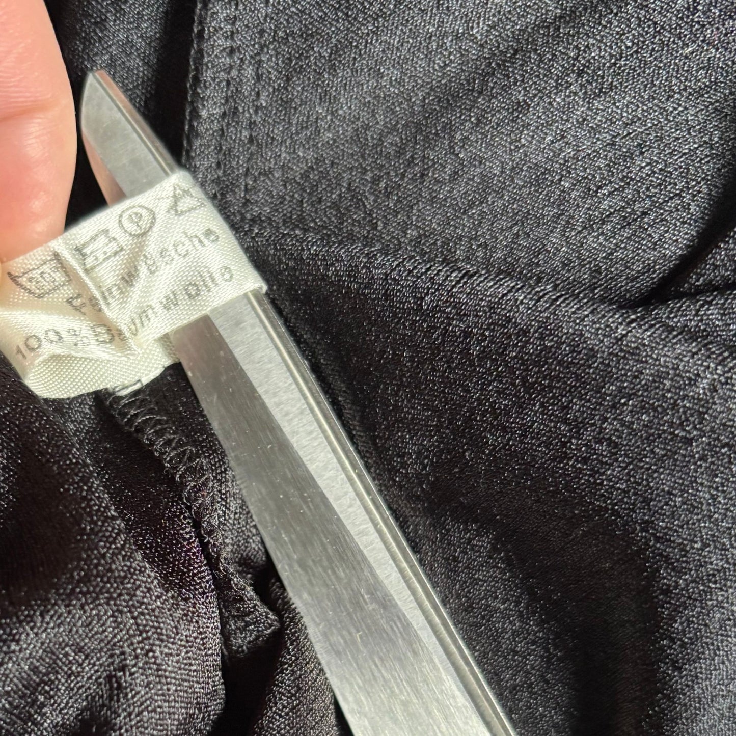 Vintage 80s Black Batwing Sleeved Top with Sparkly Gold Piping. Approx  UK size 12-14