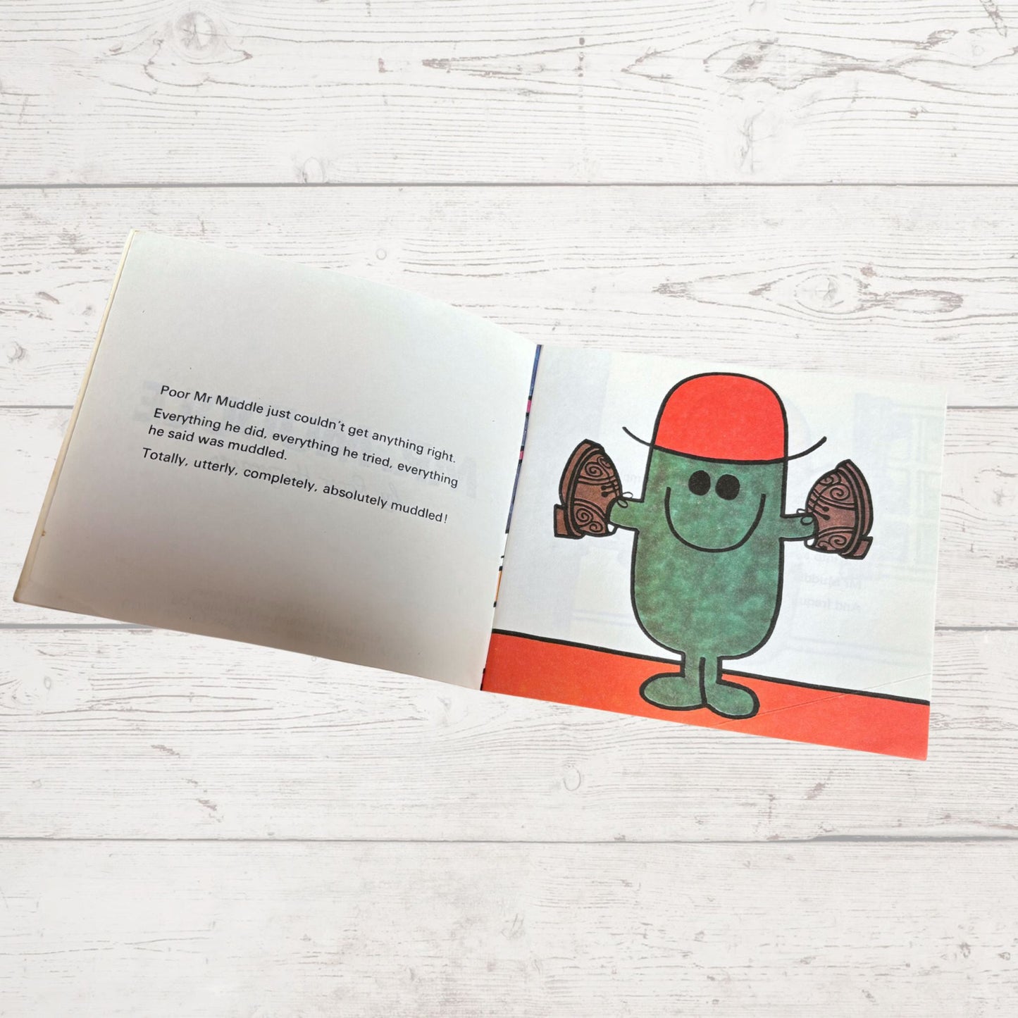 Mr. Muddle by Roger Hargreaves. Original 1970s The Mr Men series. 1976 edition.Great gift idea