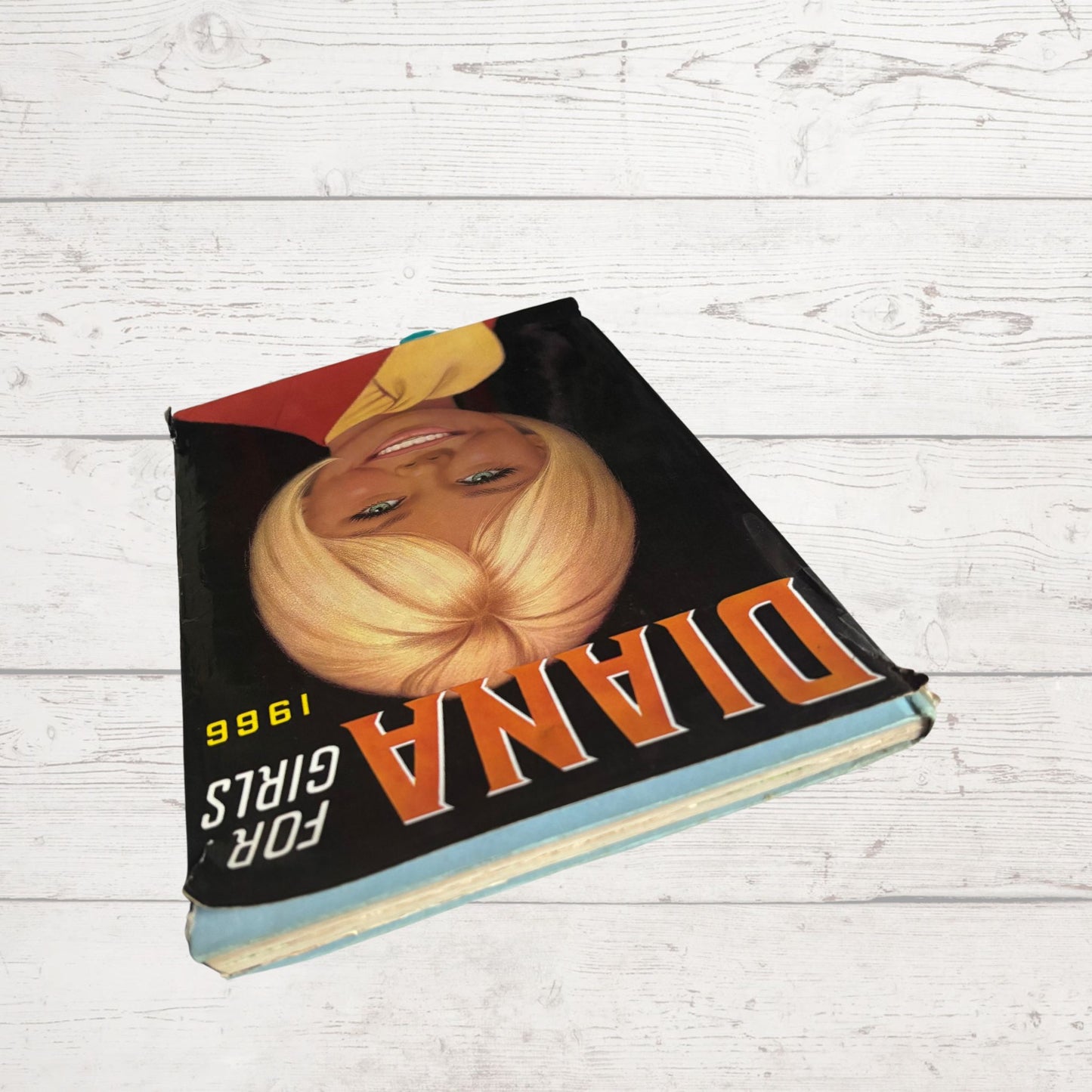 Vintage Diana Annual 1966, full of fiction, fashion, fun and nostalgia. Great gift idea