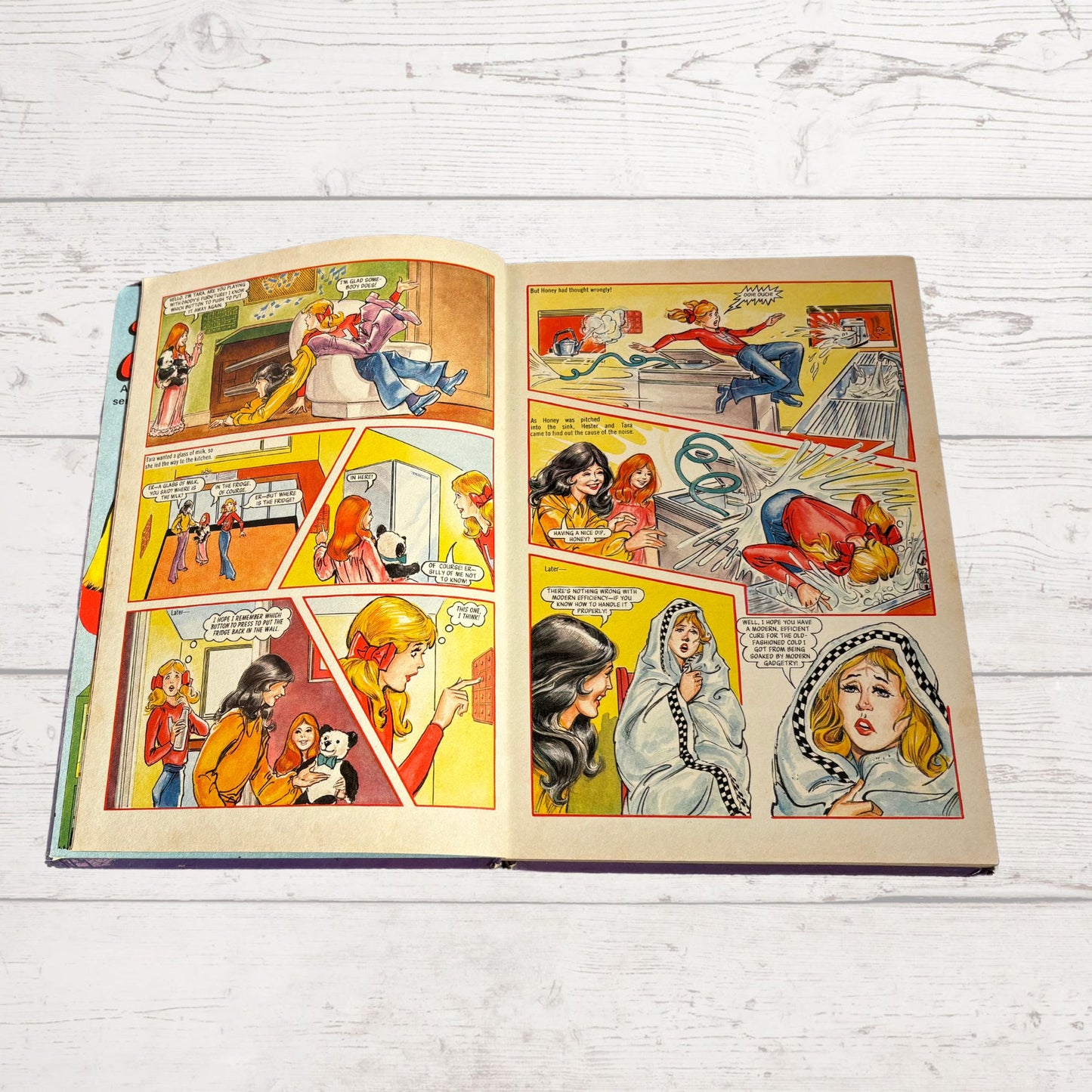 Vintage Judy Annual 1976, full of fiction, fun activities and nostalgia. Great gift idea