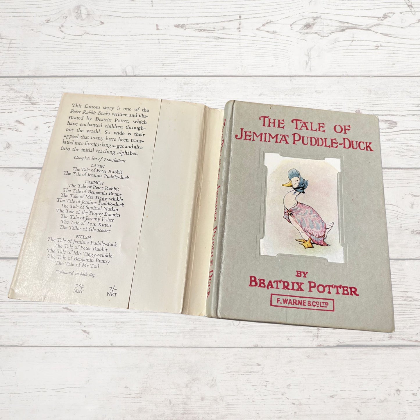 The Tale of Jemima Puddle-Duck. Vintage Beatrix Potter book. 1970 edition