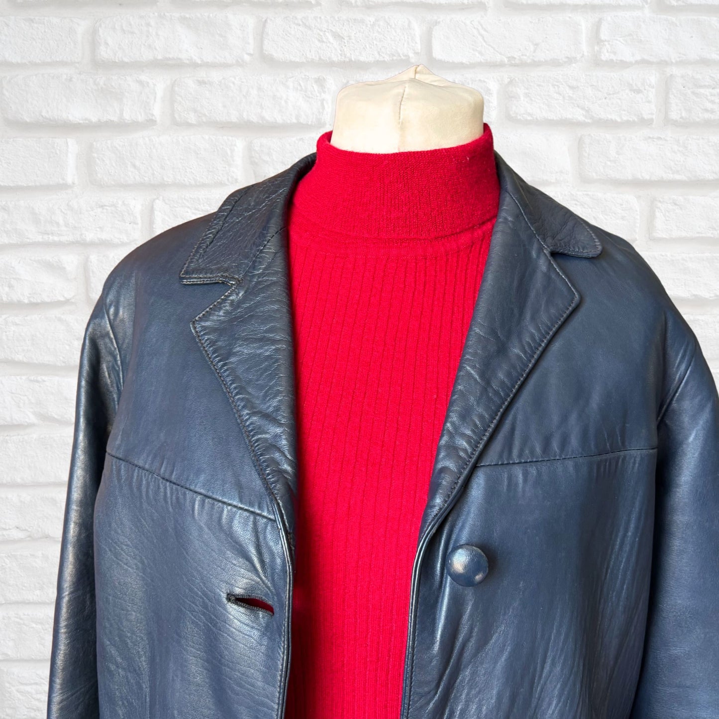 Vintage Navy Blue 70s Leather Jacket by Suedecraft. Approx UK size 12-16