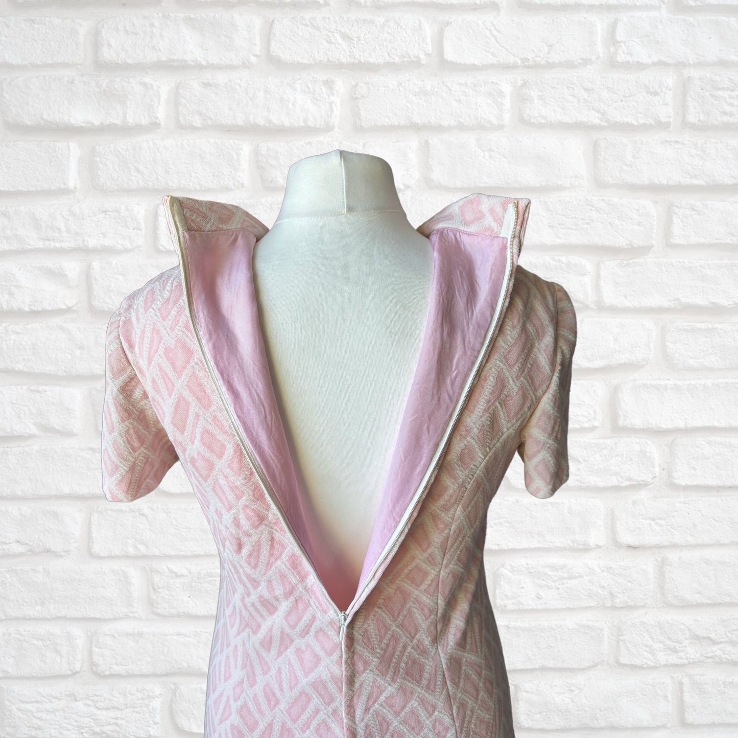 60s Pink and White Short Sleeved Vintage Scooter Dress. Approx UK size 14-16