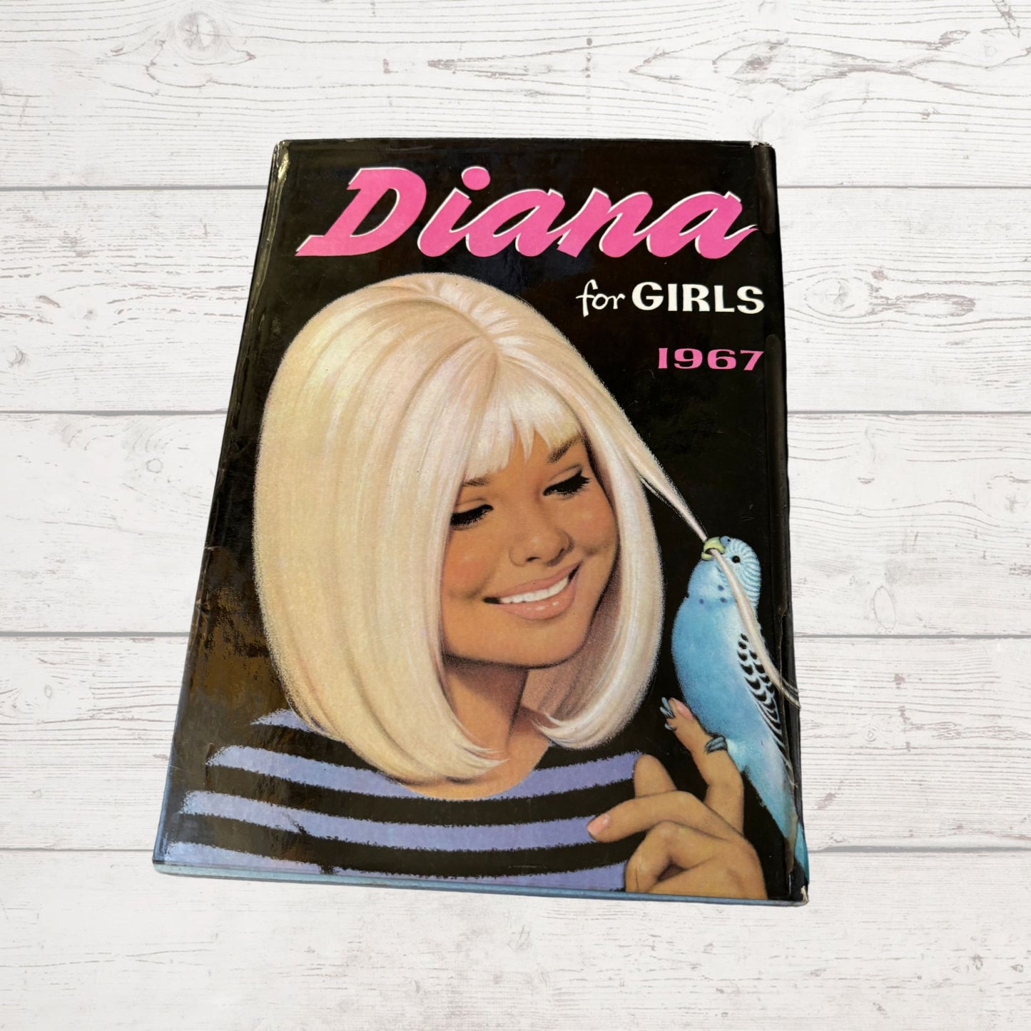 Vintage Diana Annual 1967, full of fiction, fashion, fun and nostalgia. Great gift idea