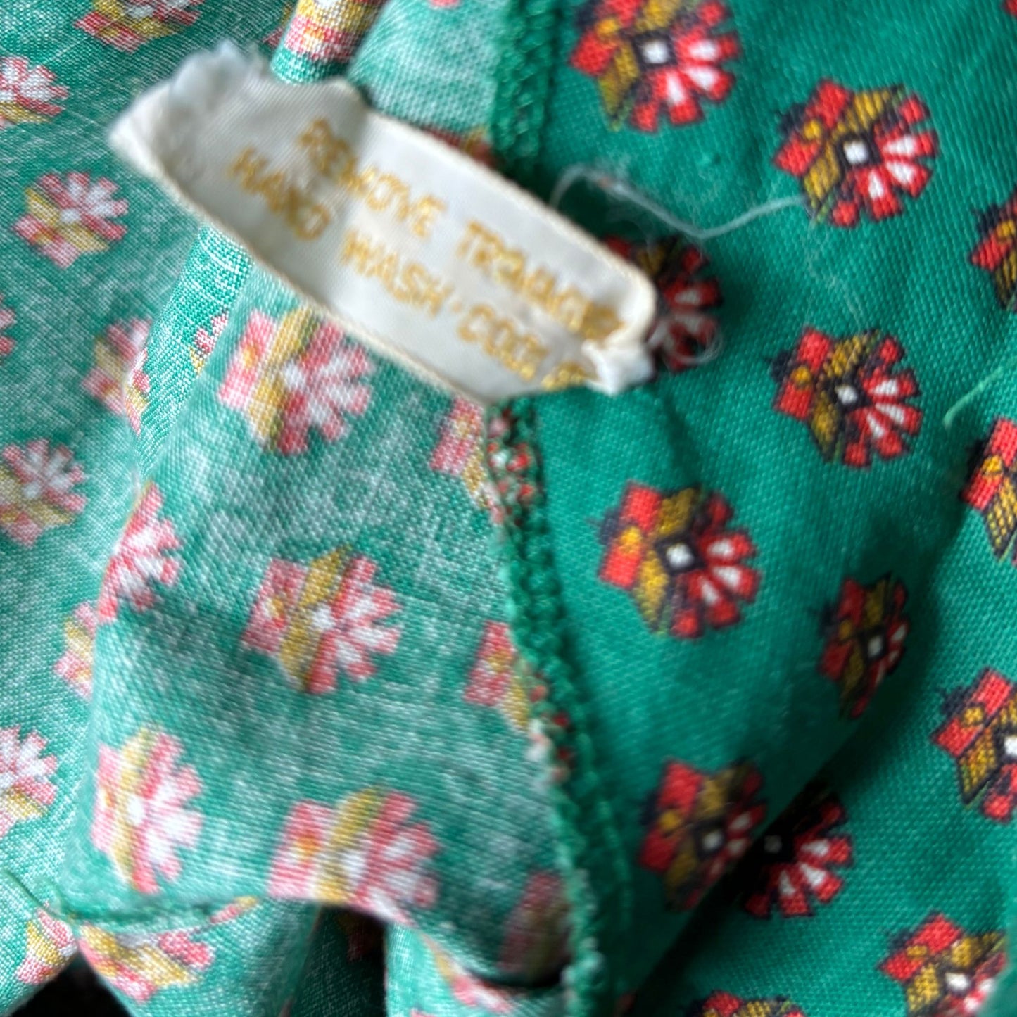 Vintage Green and Red Cotton Dirndl Dress with long lace trimmed sleeves. Approx UK size 8-10