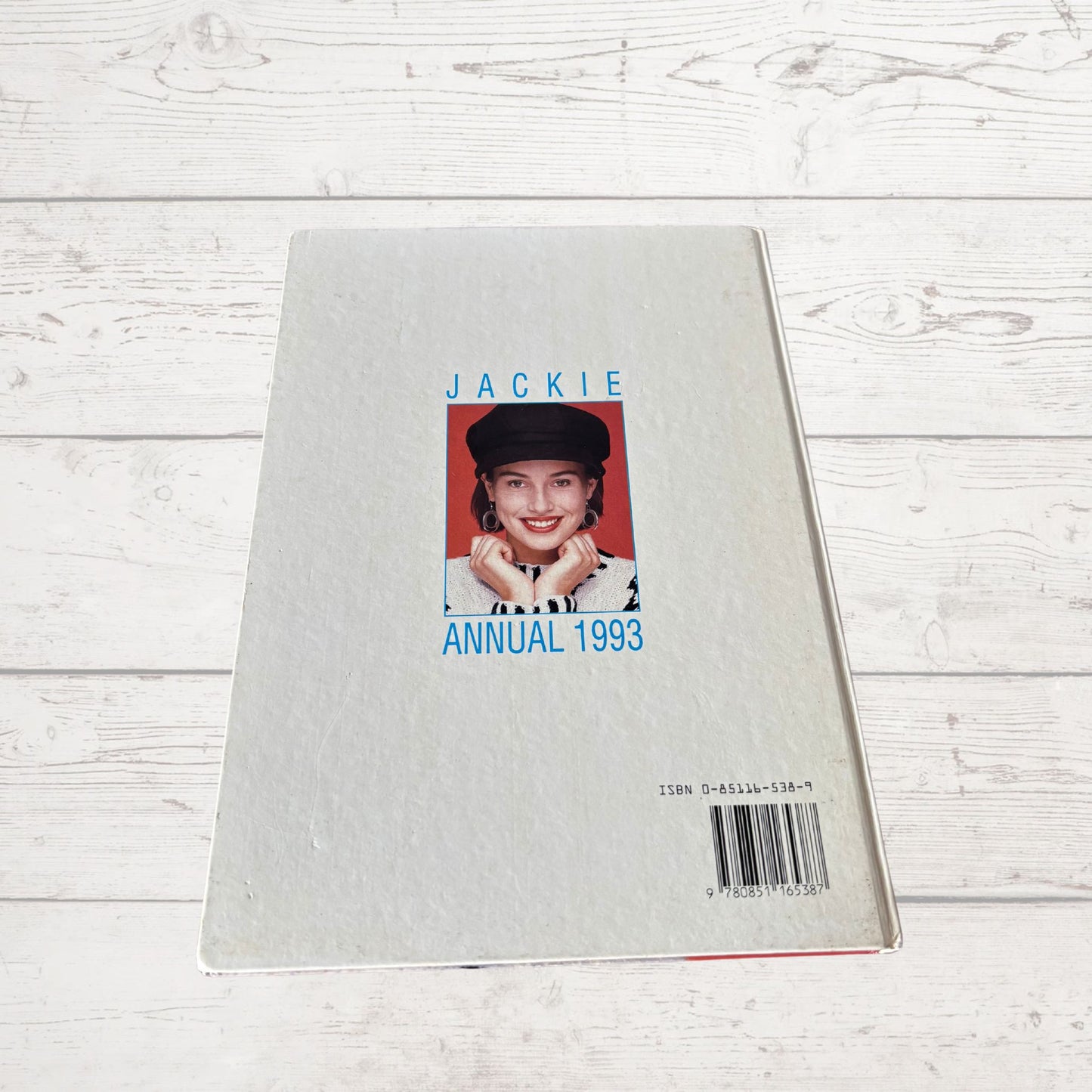 Vintage Jackie Annual 1993, full of fiction, fashion, fun and nostalgia. Great gift idea