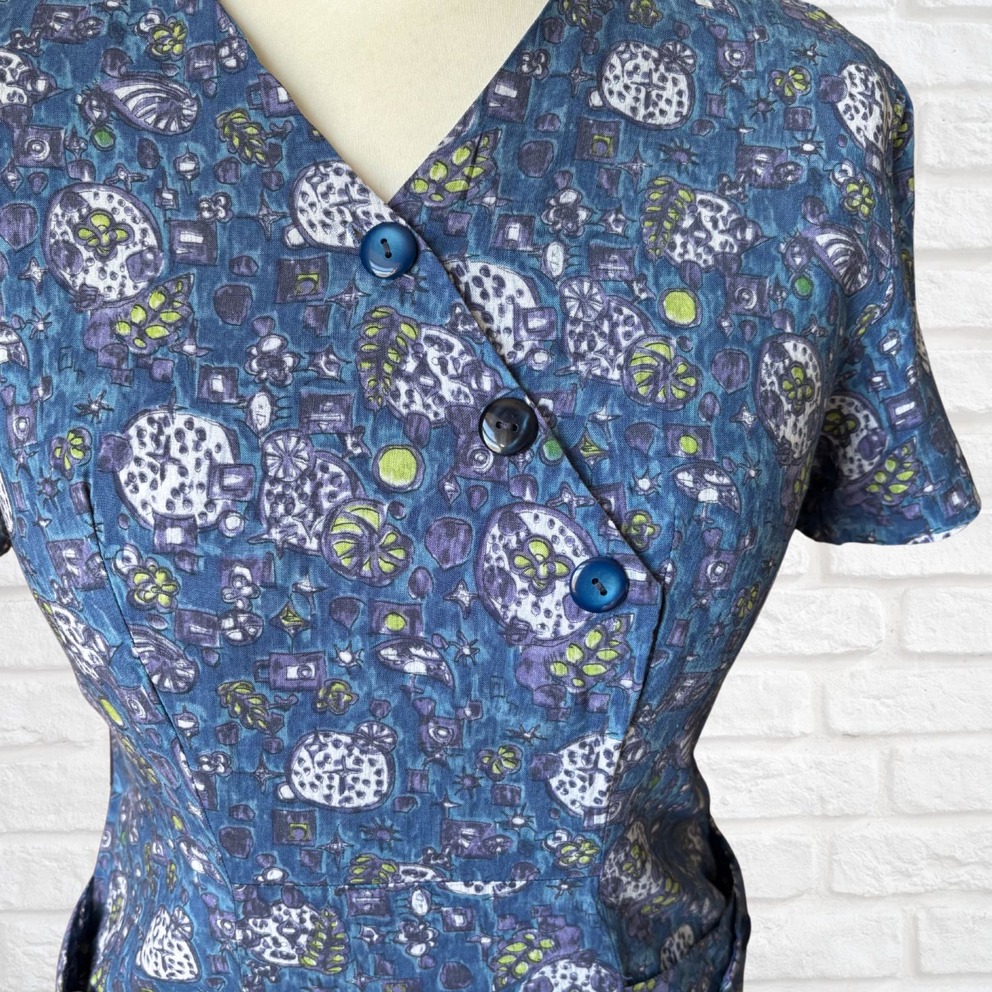 1950s French Vintage Blue Cotton Abstract Print Dress. Approx UK 12/ small 14