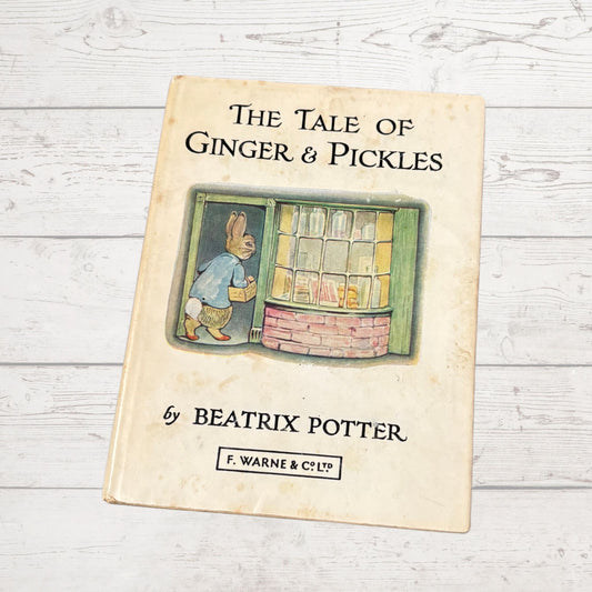 The Tale of Ginger and Pickles. Vintage Beatrix Potter book. 1971 edition