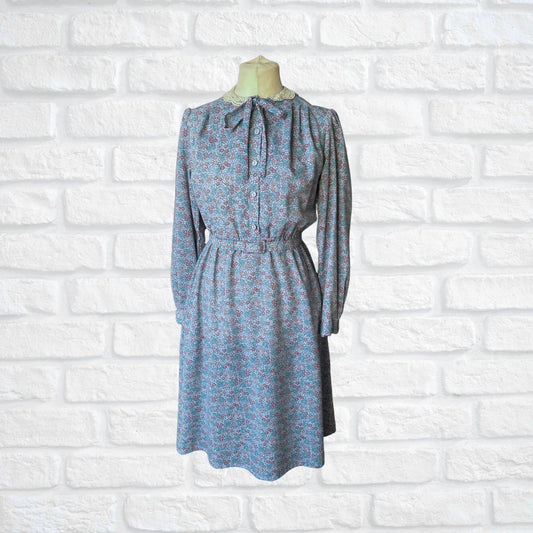 Vintage 80s Blue Floral Prairie Midi Dress with Cream Lace Collar. Approx UK size 12-14