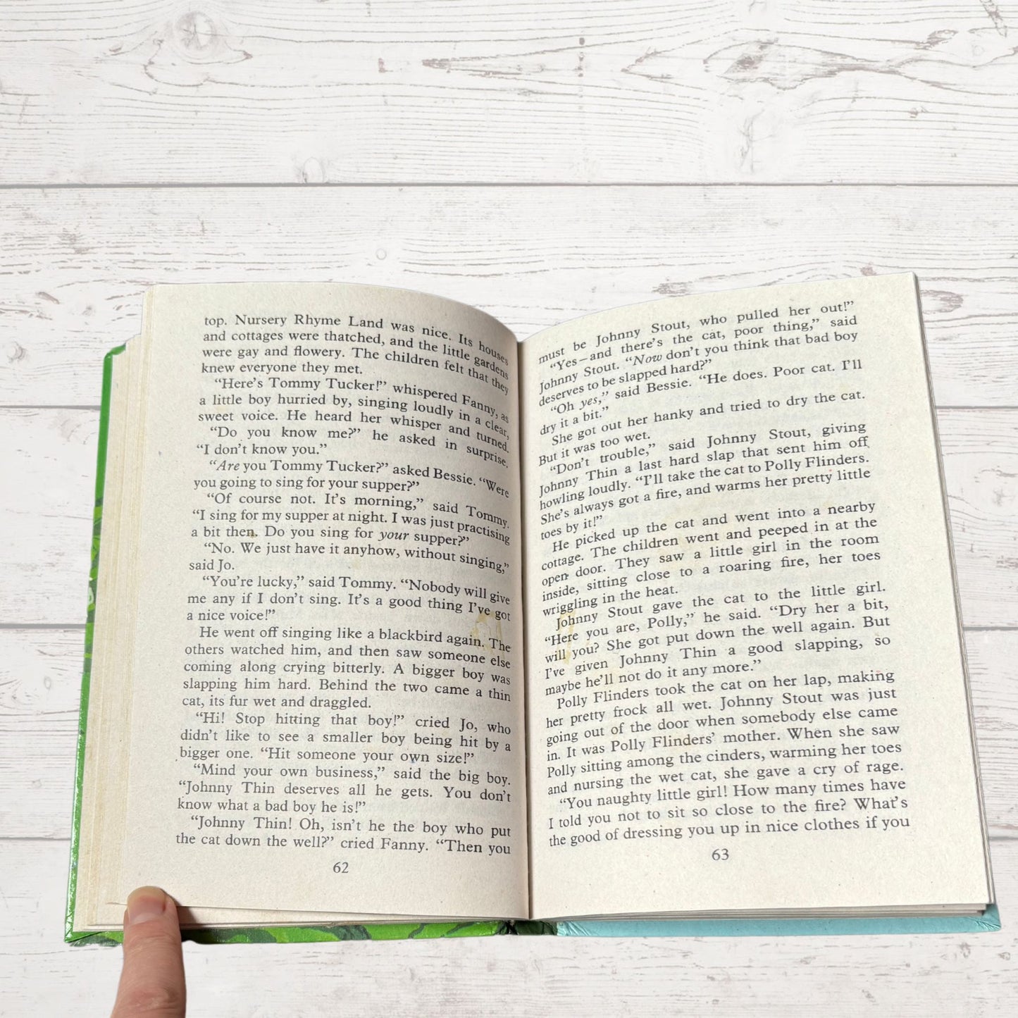 Vintage 1970s Dean & son Hardback Book by Enid Blyton - The Folk of the Faraway Tree.  Great nostalgic/ children’s gift idea