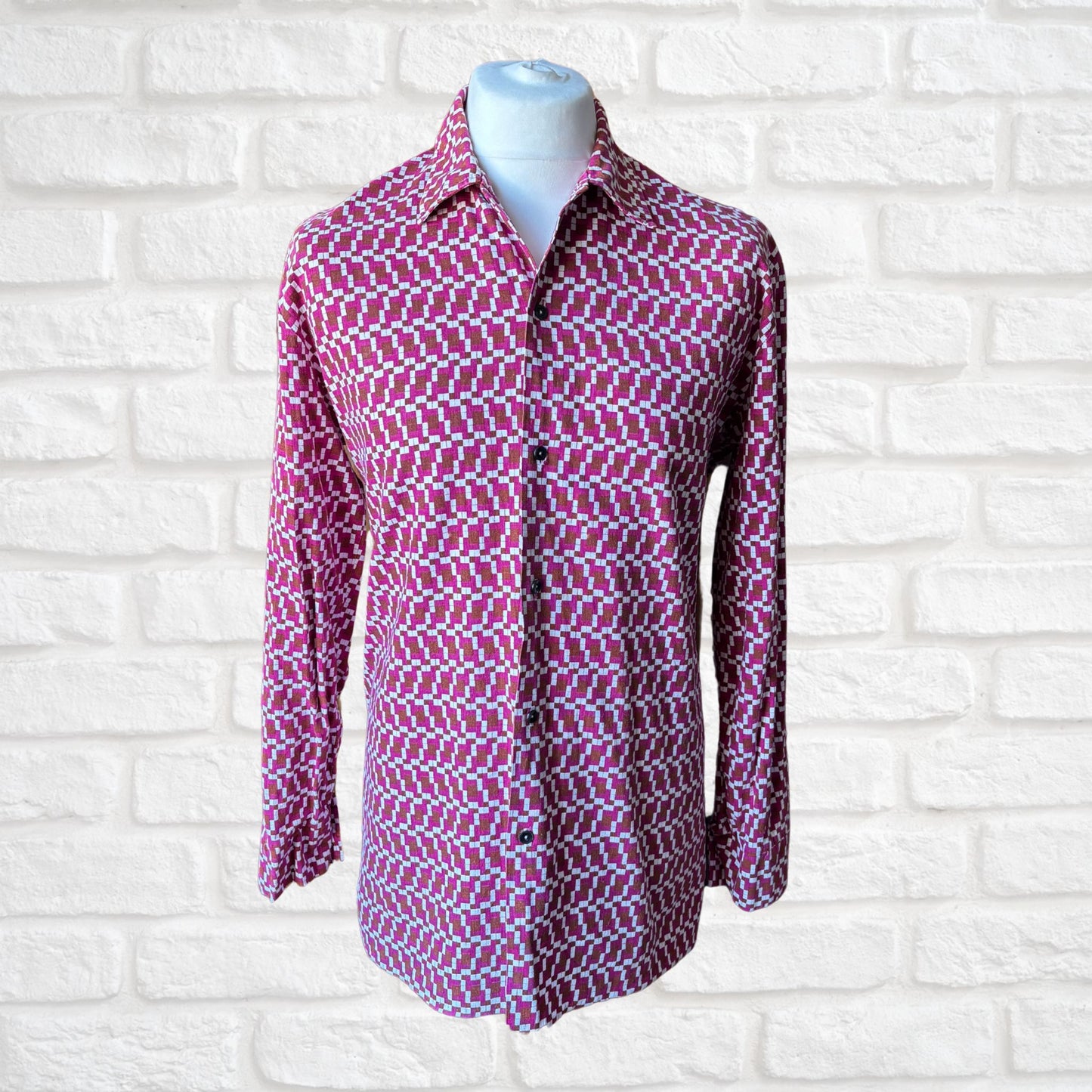 70s Geometric Print Long Sleeved Cotton Vintage Shirt. Approx UK size L - XL(men) 16-18 (women)