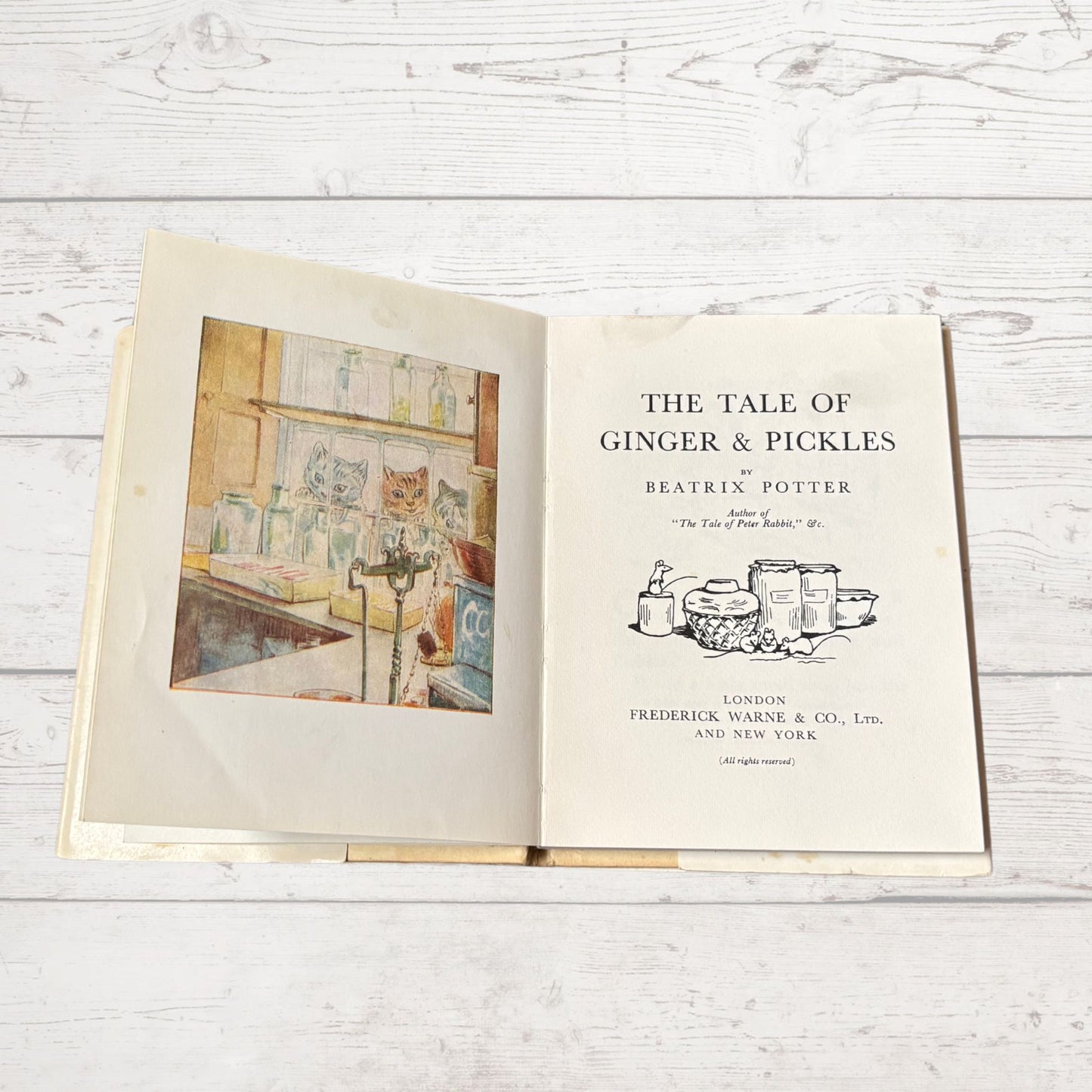 The Tale of Ginger and Pickles. Vintage Beatrix Potter book. 1971 edition