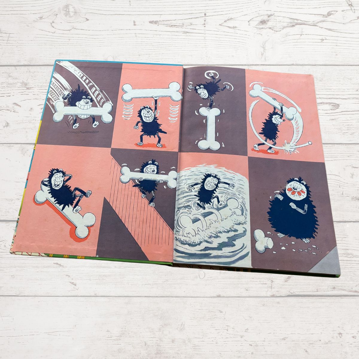 Vintage Beano Book 1981. Comic Strip Annual  for Nostalgic Reading & Collecting. Great Gift Idea