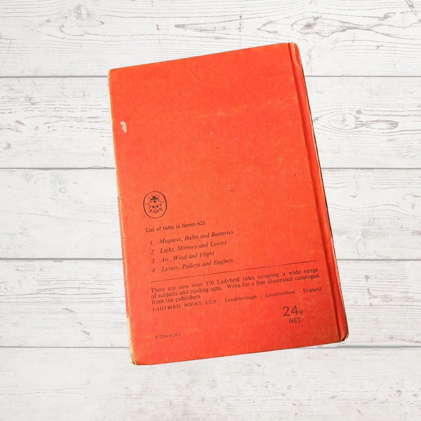 Vintage 1970s ladybird book, Junior Science Book: Air, Wind and Flight. Series 621