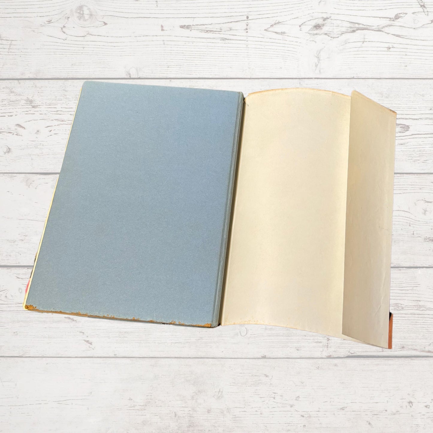 Vintage Diana Annual 1970, full of fiction, fashion, fun and nostalgia. Great gift idea