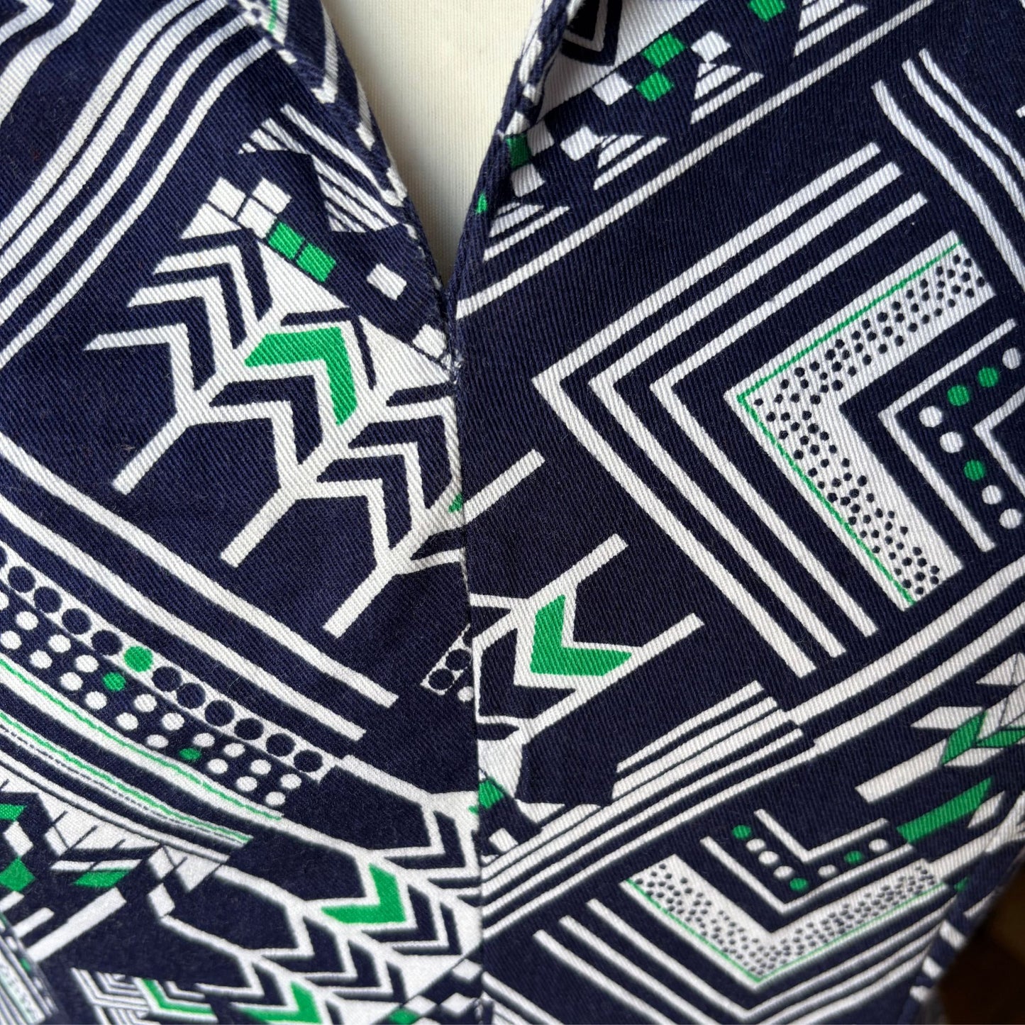 60s/70s Navy Blue Geometric Print A-Line Mini Dress. Approx UK size 10-12