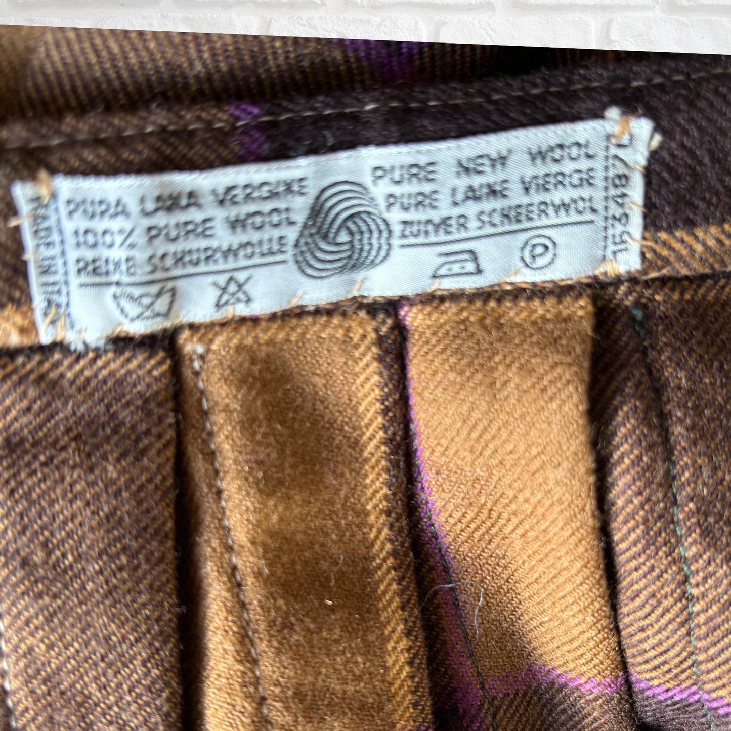 Vintage Brown,Gold & Purple Tartan Wool Kilt Skirt. Approx UK size 10-12