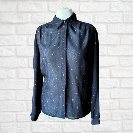 Black and White Semi-Sheer Long Sleeved Vintage Shirt. Approx UK size 18-22