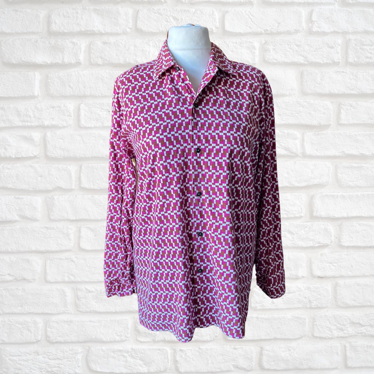 70s Geometric Print Long Sleeved Cotton Vintage Shirt. Approx UK size L - XL(men) 16-18 (women)