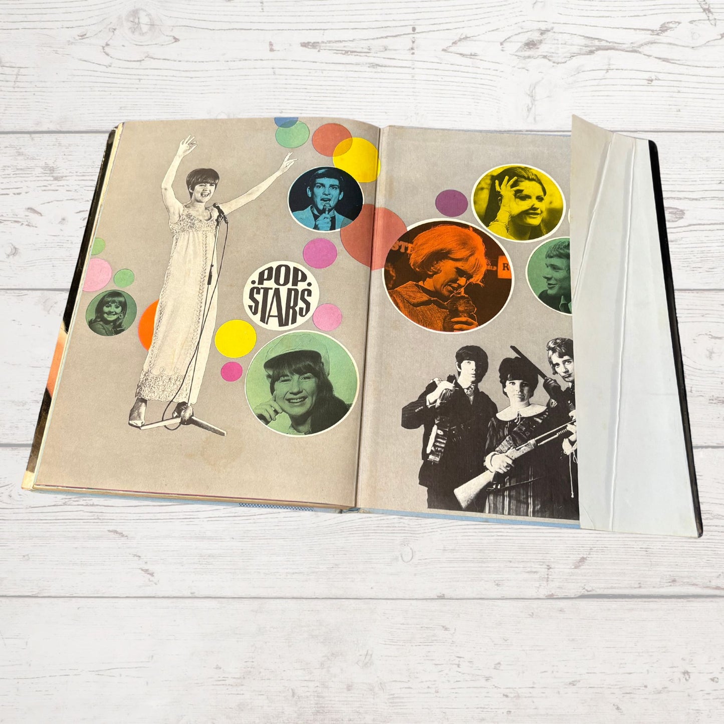 Vintage Diana Annual 1968, full of fiction, fashion, fun and nostalgia. Great gift idea