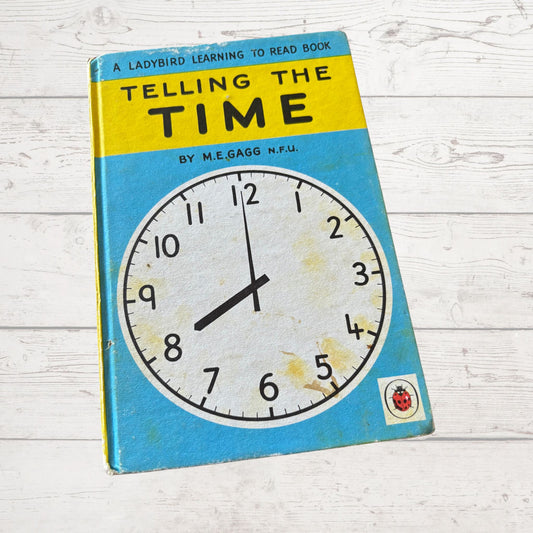 Telling the Time. Vintage Ladybird Learning to Read Book. 1971. Series 563