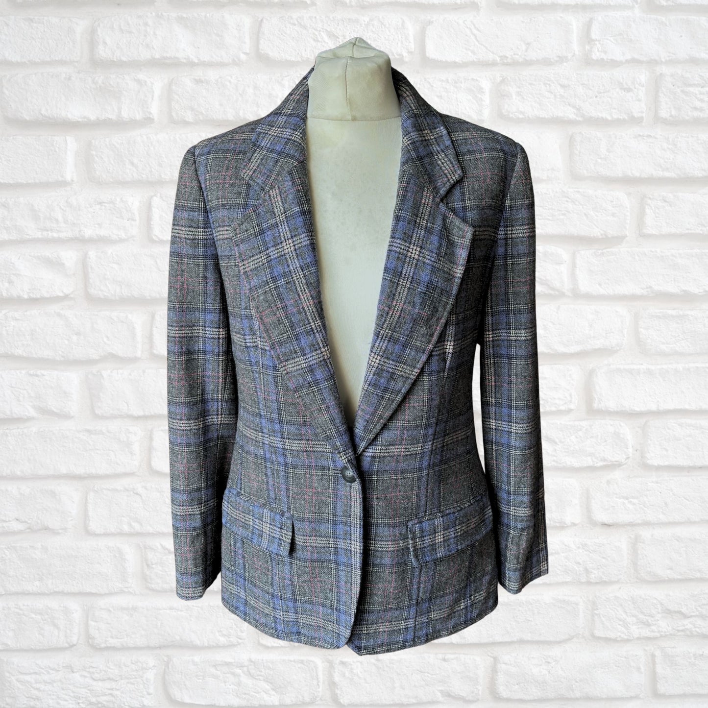 Vintage 80s Pendleton Blue and Grey Checked Blazer. Approx UK size 10-12
