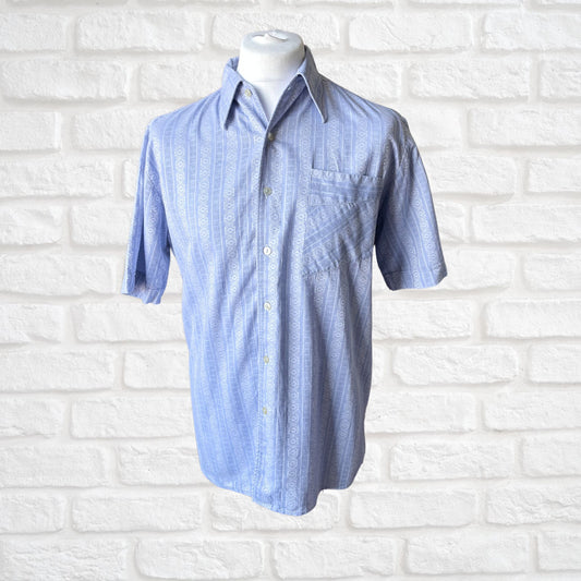 70s Blue and White Short Sleeved Vintage Cotton Shirt. Approx UK size XL (men) 18-20 (women )