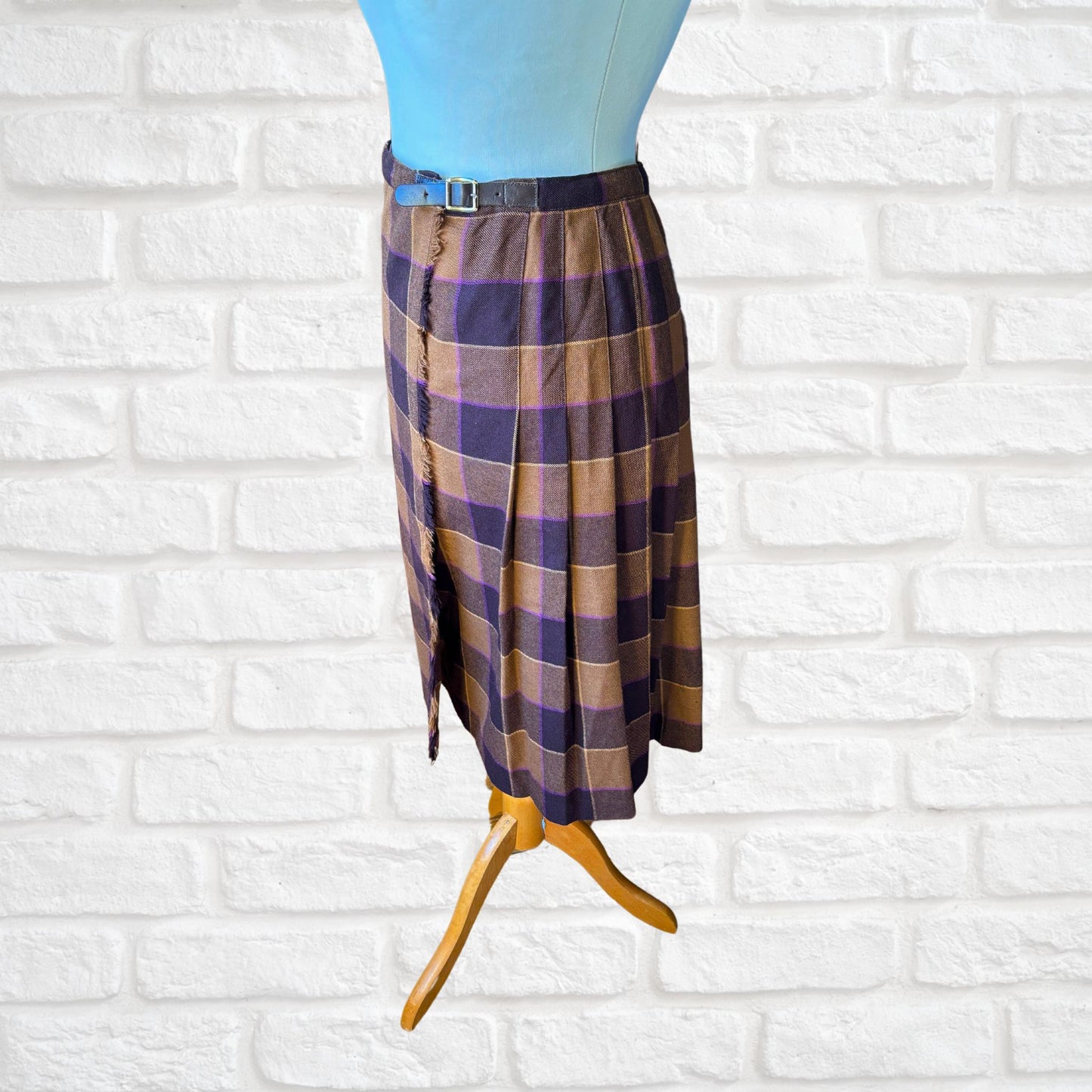 Vintage Brown,Gold & Purple Tartan Wool Kilt Skirt. Approx UK size 10-12