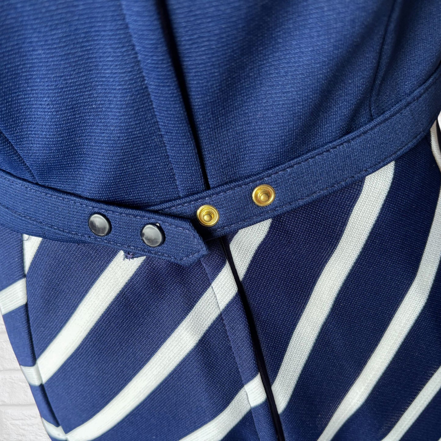 60s Vintage Mod Style Navy Blue and White Scooter Dress with Matching Belt. Approx UK size 8-10