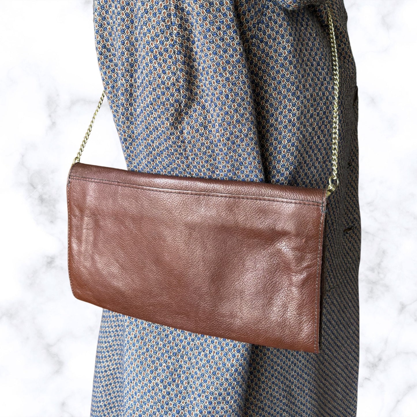Vintage Brown Leather Envelope Bag with Detachable Chain Strap. The Cambridge Bag