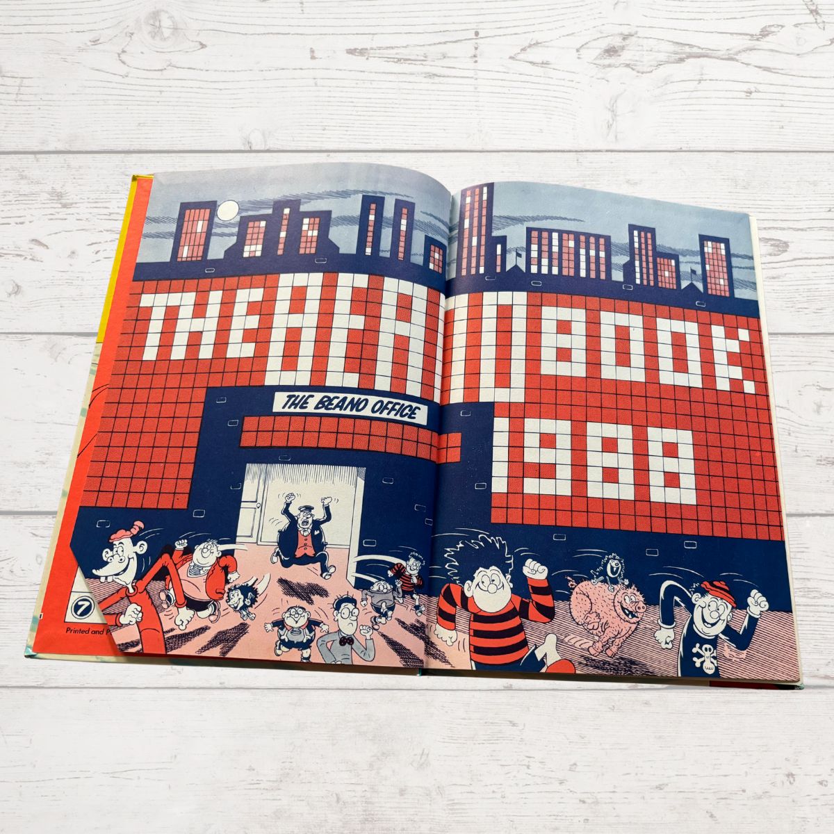 Vintage Beano Book 1988.  Comic Strip Annual for Nostalgic Reading & Collecting. Great Gift Idea