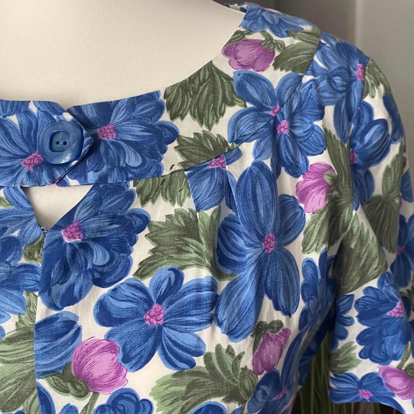Vintage cotton 50s style blue and purple floral dress. . Approx UK 14-16