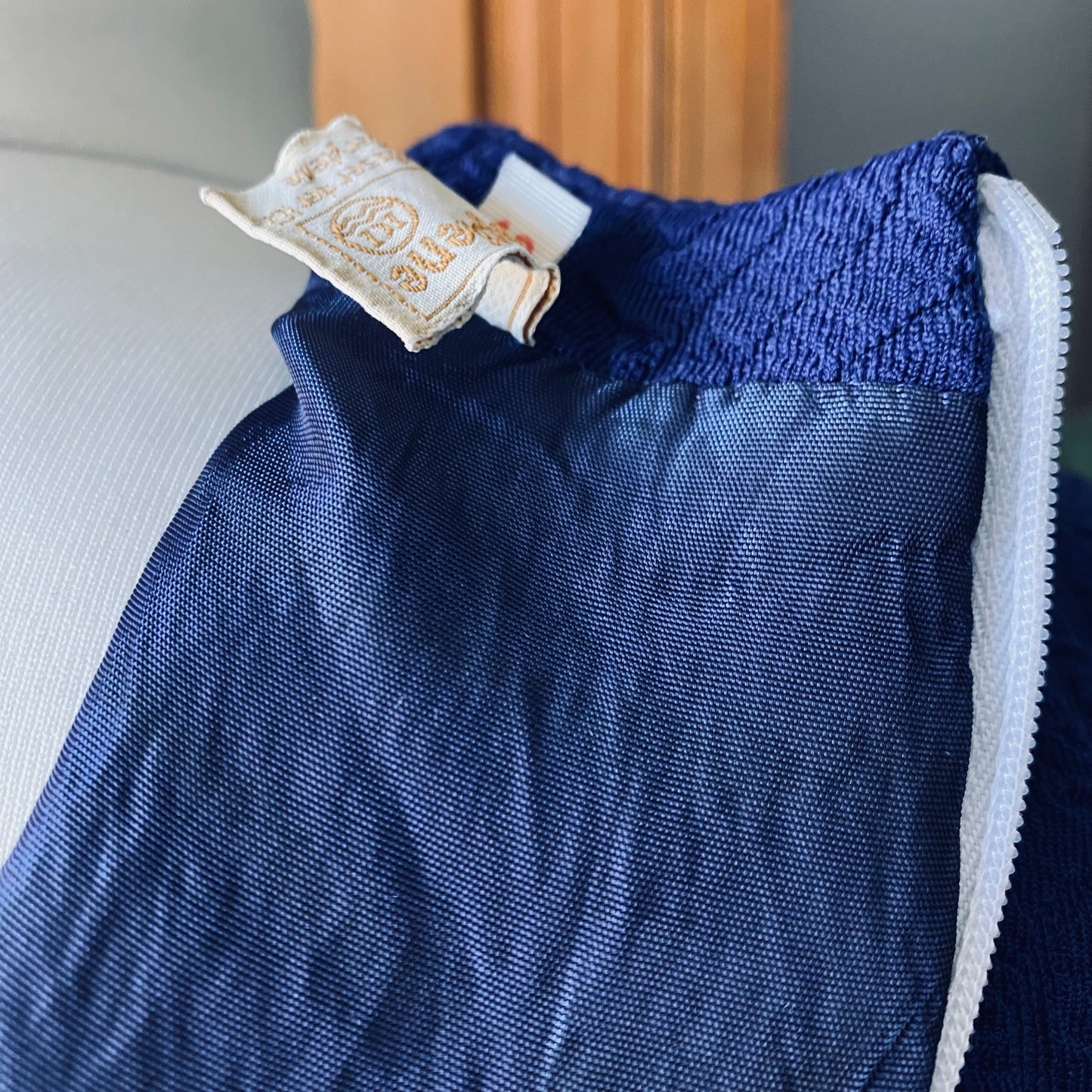 60s blue and white scooter style mini dress . Approx U.K. size  12-14