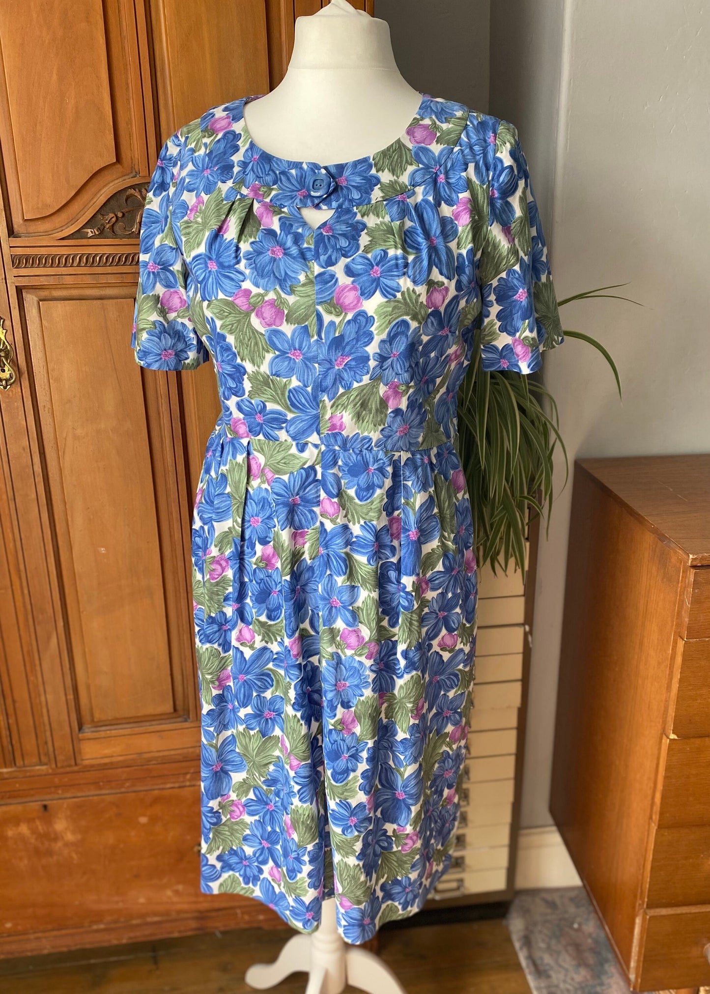 Vintage cotton 50s style blue and purple floral dress. . Approx UK 14-16