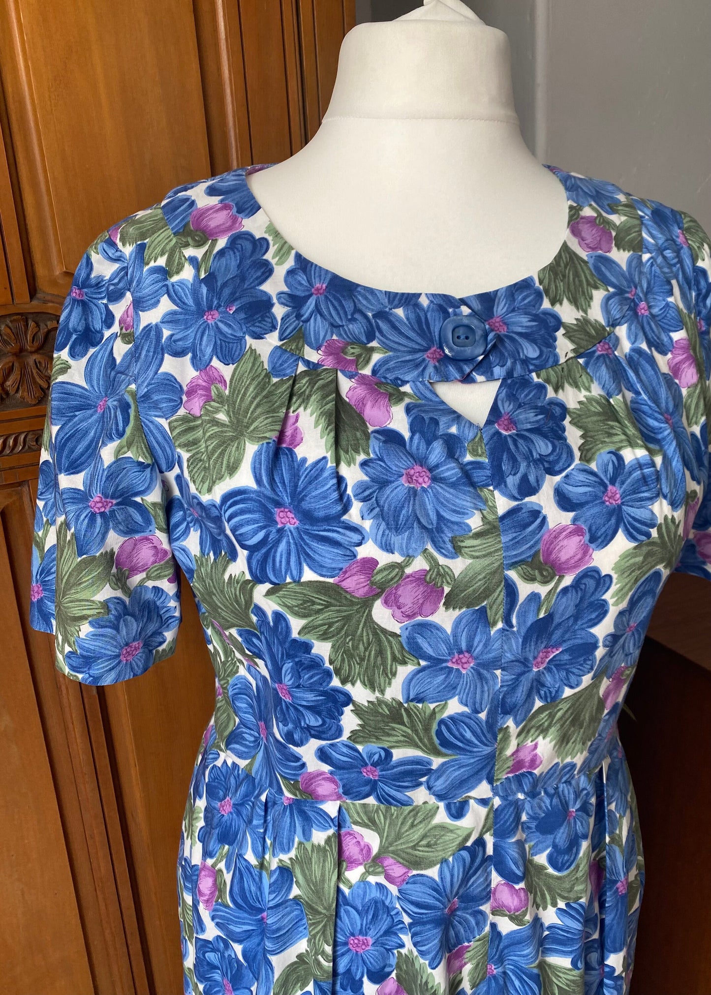 Vintage cotton 50s style blue and purple floral dress. . Approx UK 14-16