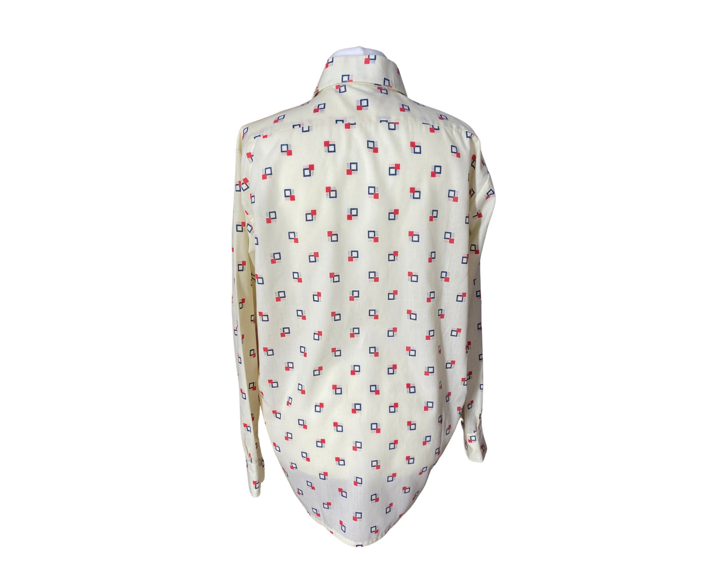 70s cream, red and blue geometric print shirt. Approx UK size 16-22 (w) L-XL (m)