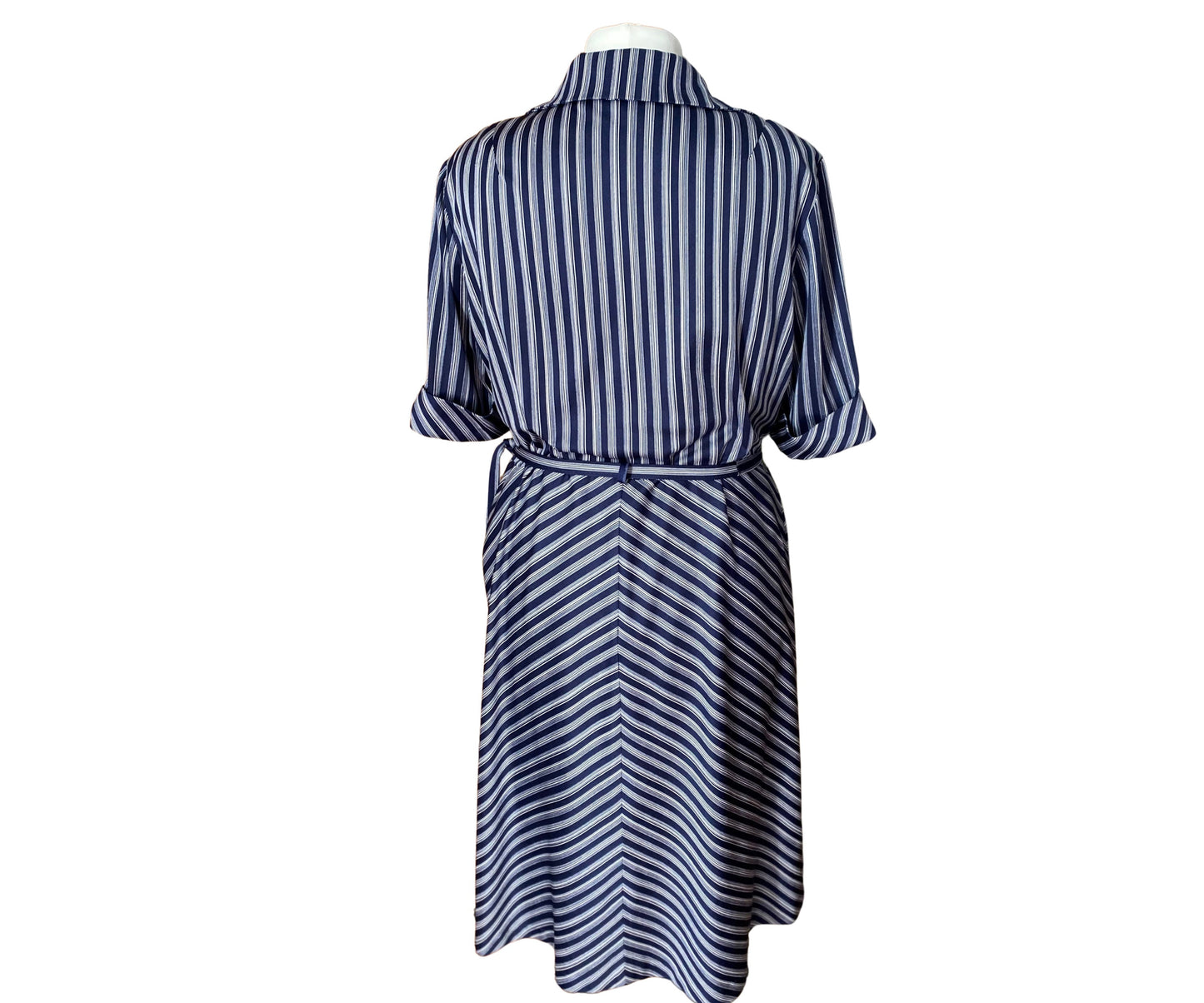 70s blue and white striped midi dress. Approx U.K size 18-20