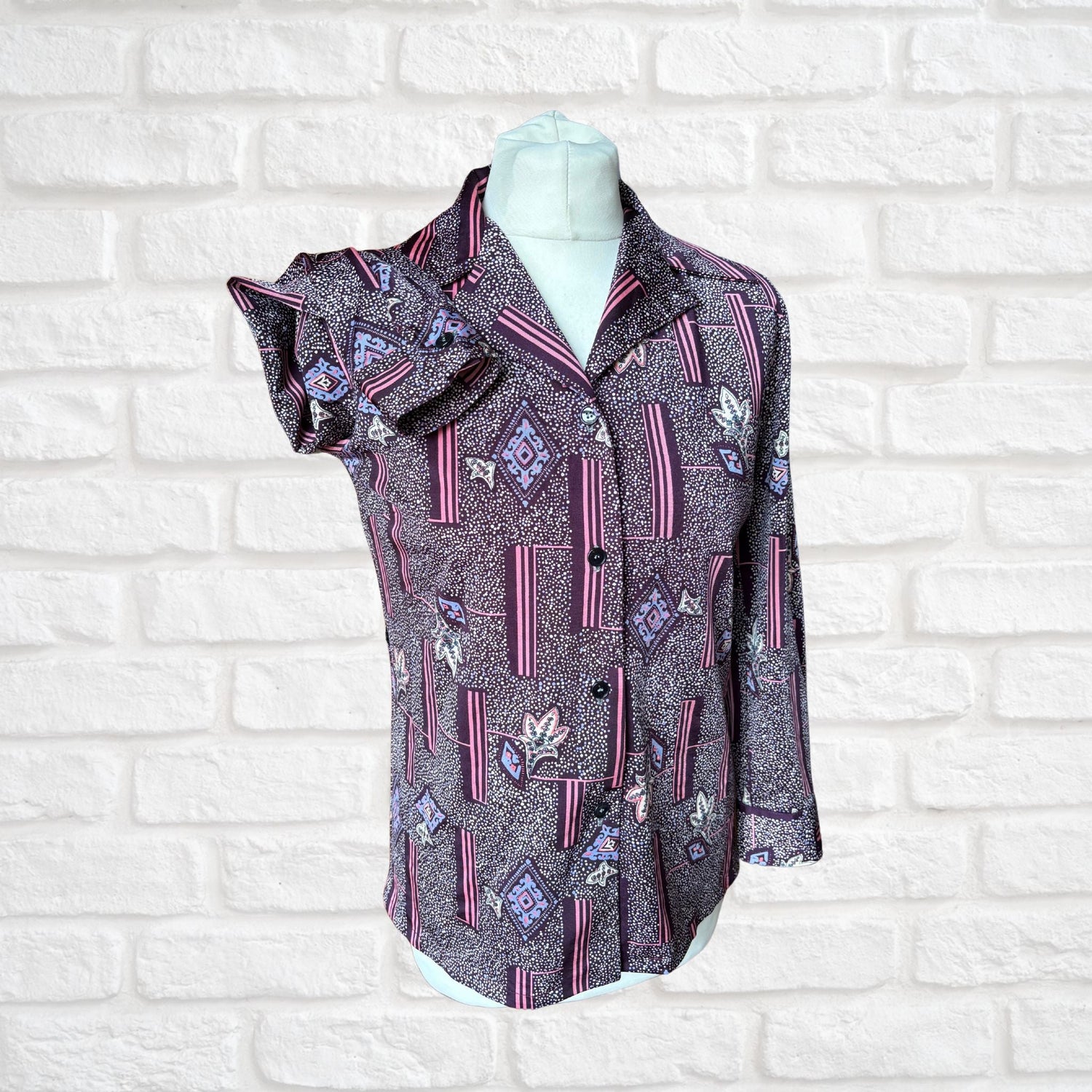 Vintage Shirts and Blouses