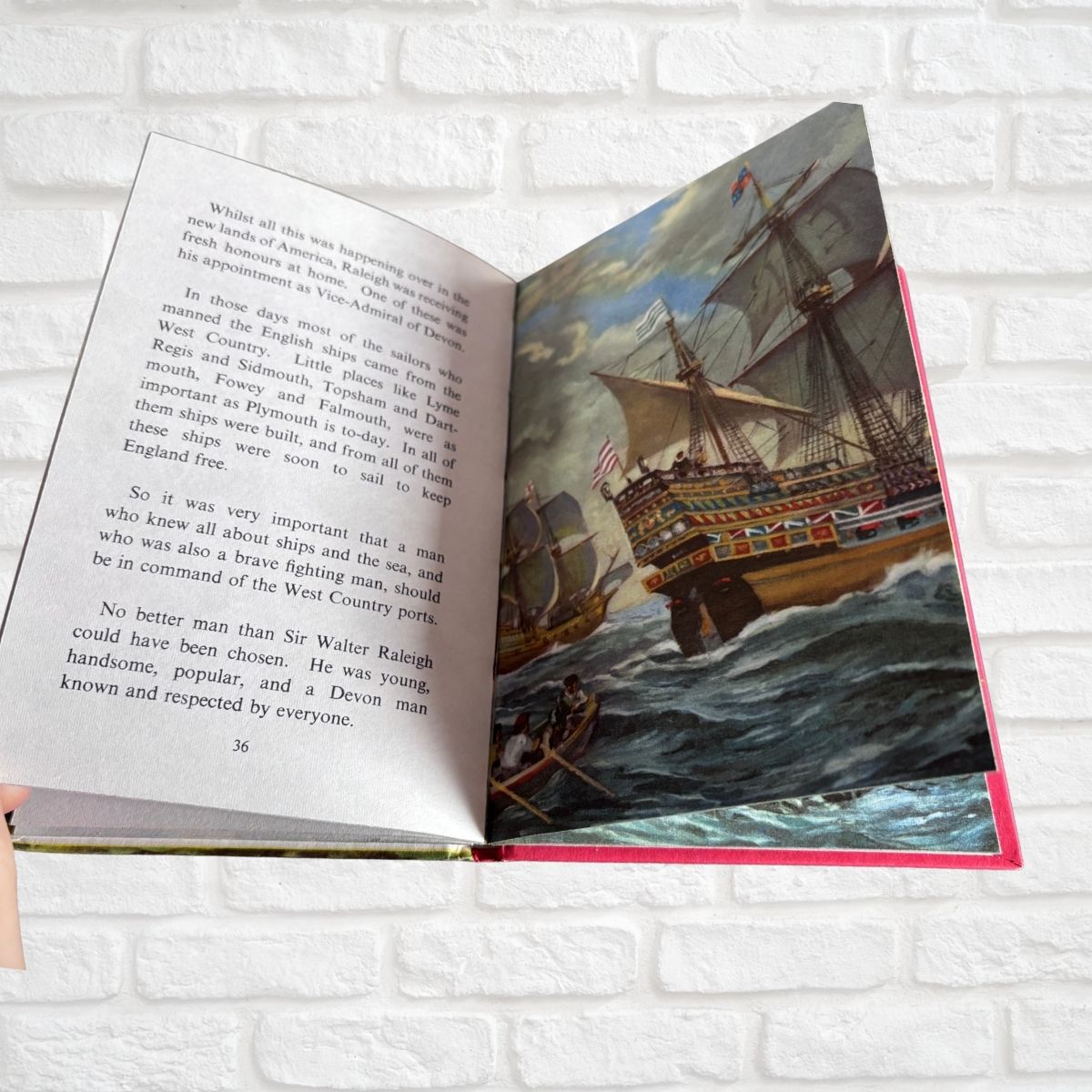 Vintage 1960s ladybird book, Sir Walter Raleigh  , An Adventure from History. Series 561