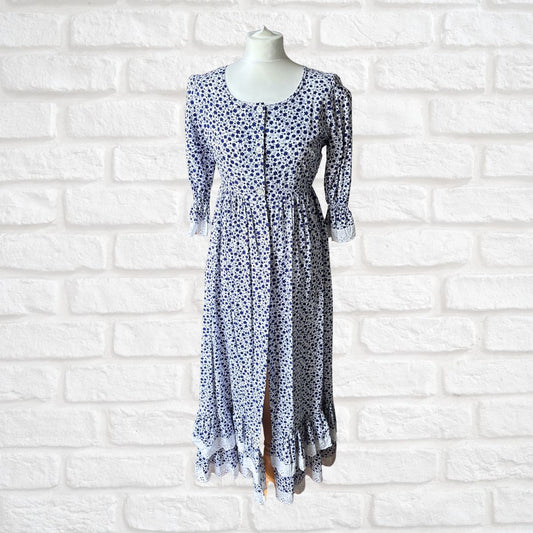 Vintage 70s Blue and White Floral Maxi Dress/Robe by Richard Shops. Approx UK size 8-10
