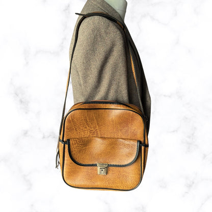 Vintage AA Unisex Travel Holdall/ Cabin Bag with Multiple Compartments