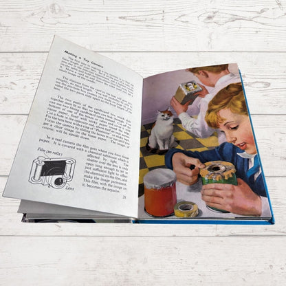 Vintage 1970s ladybird book, Junior Science Book: Lights. Mirrors and Lenses. Series 621