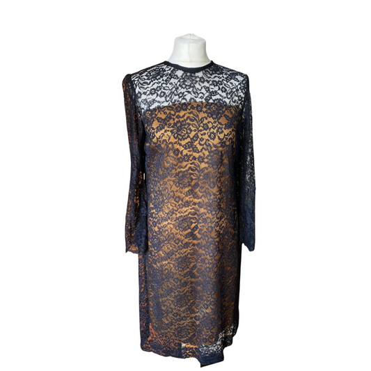 60s black lace shift dress.Perfect for a party or elegant  event. Approx  U.K. size  8-10