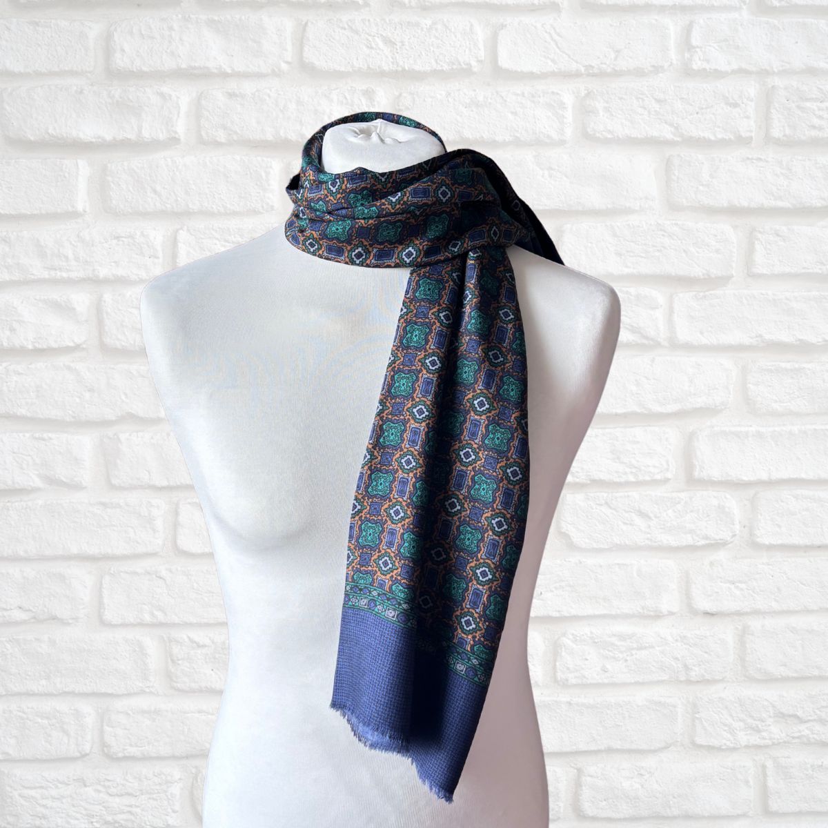 1960s Mod Style Wool and Silk Men’s Dark Blue Geometric Paisley Print Vintage Scarf with Fringing